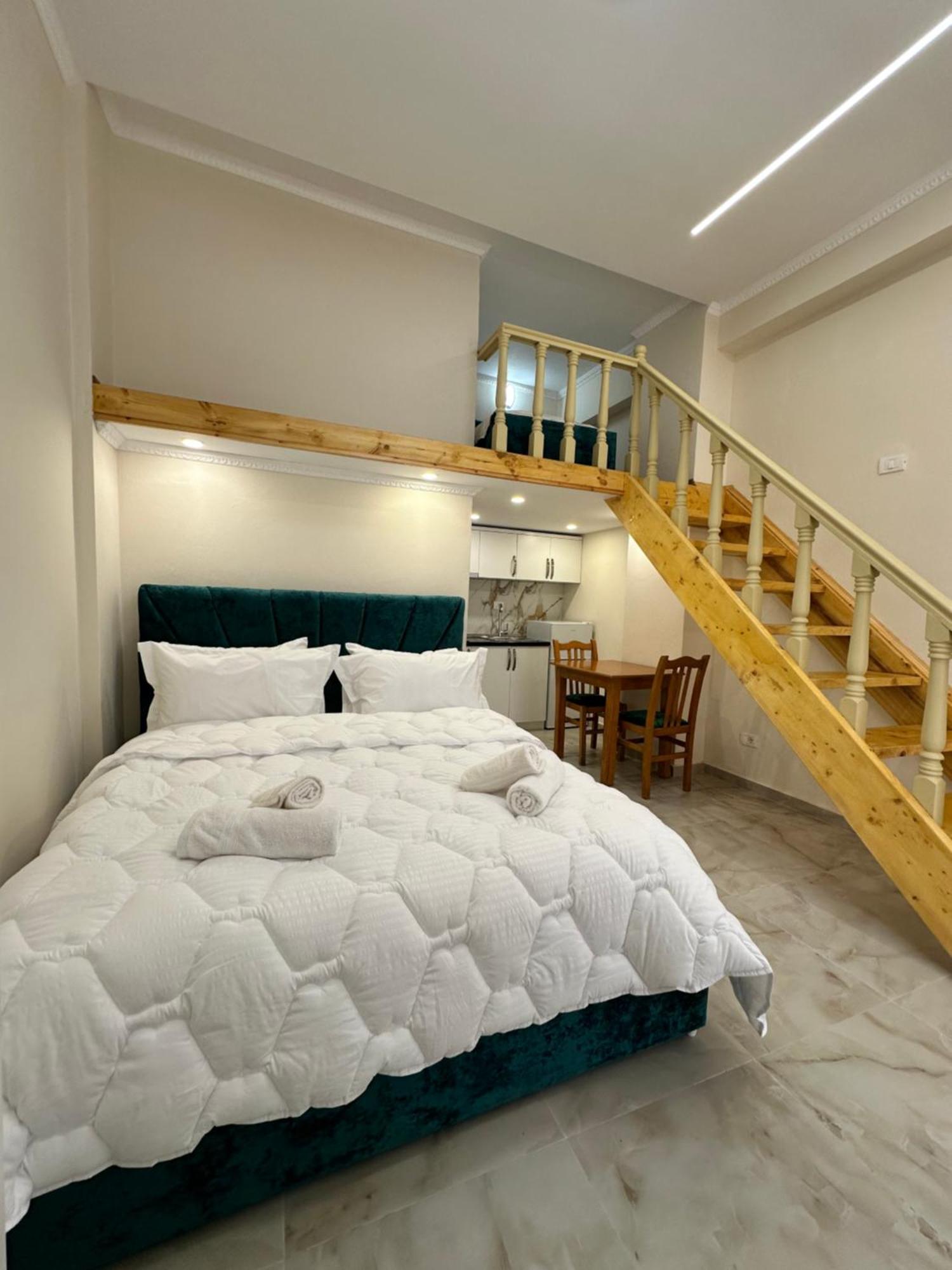 Troy Aparthotel Durrës 외부 사진