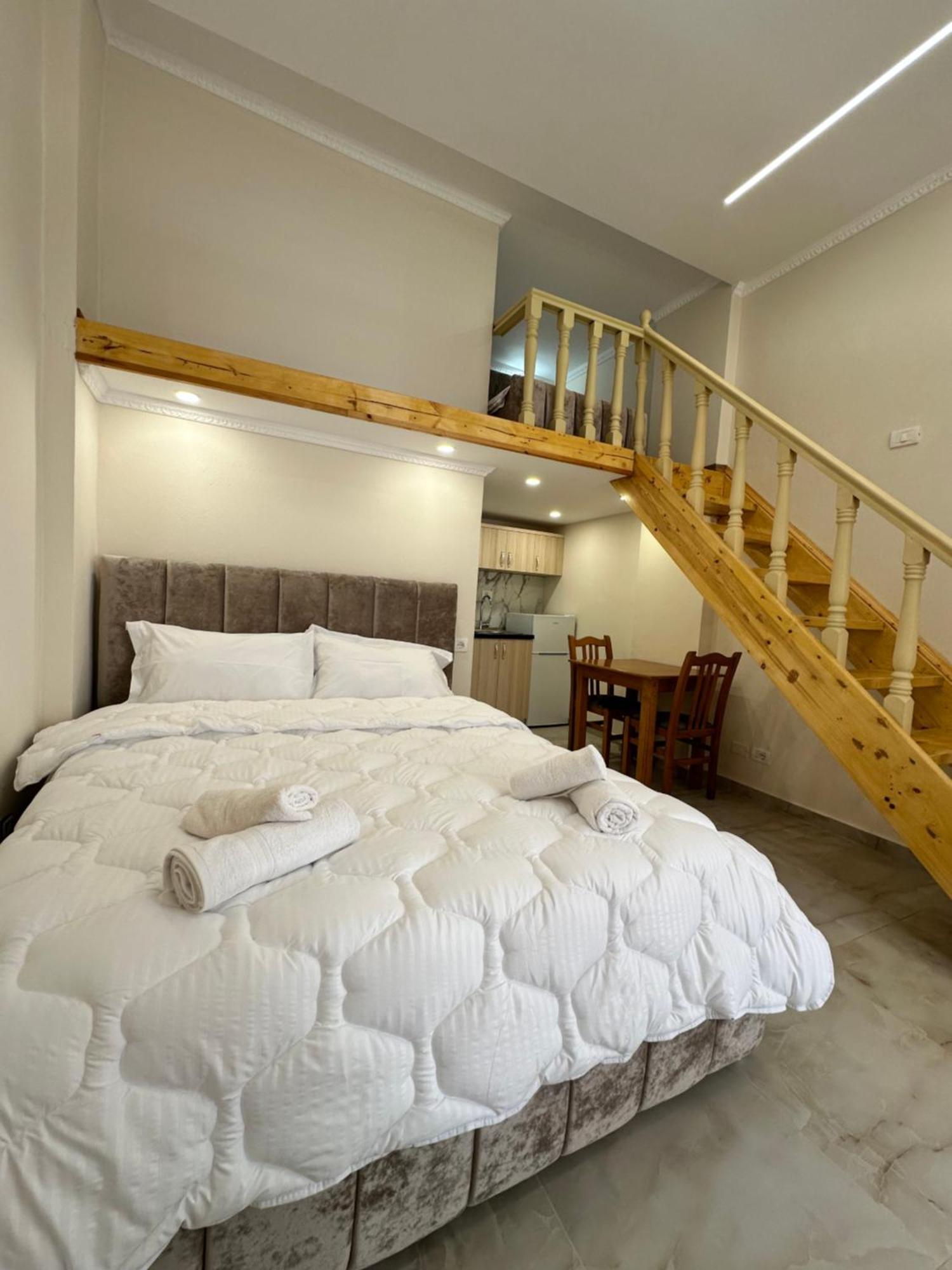 Troy Aparthotel Durrës 외부 사진