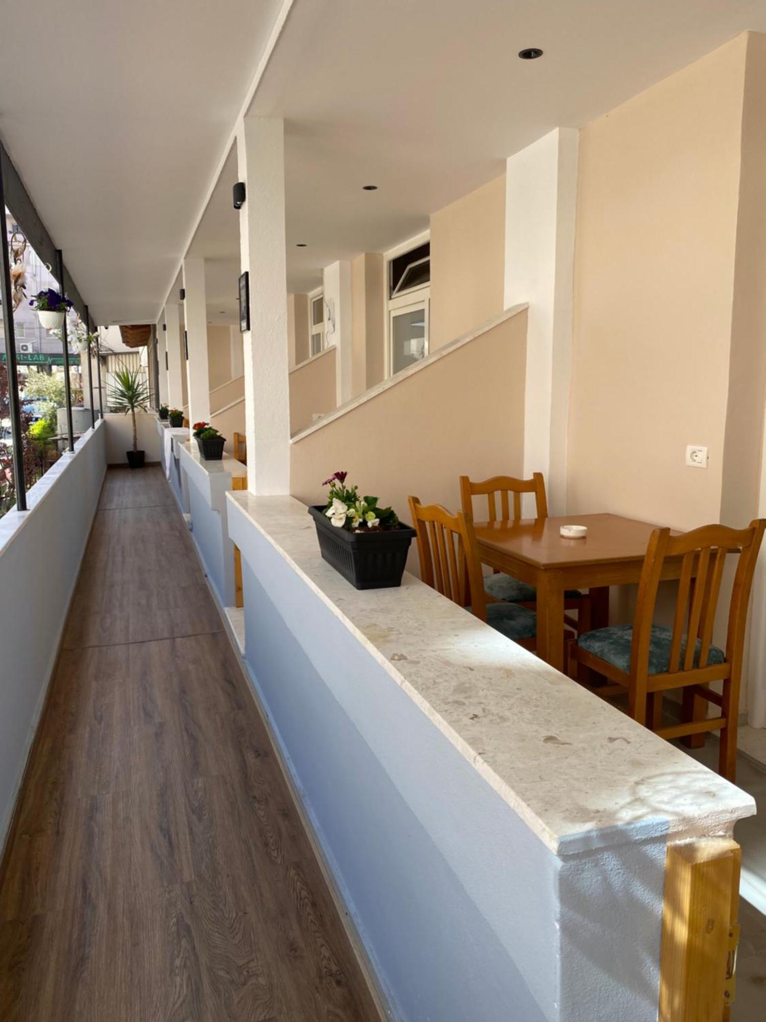Troy Aparthotel Durrës 외부 사진