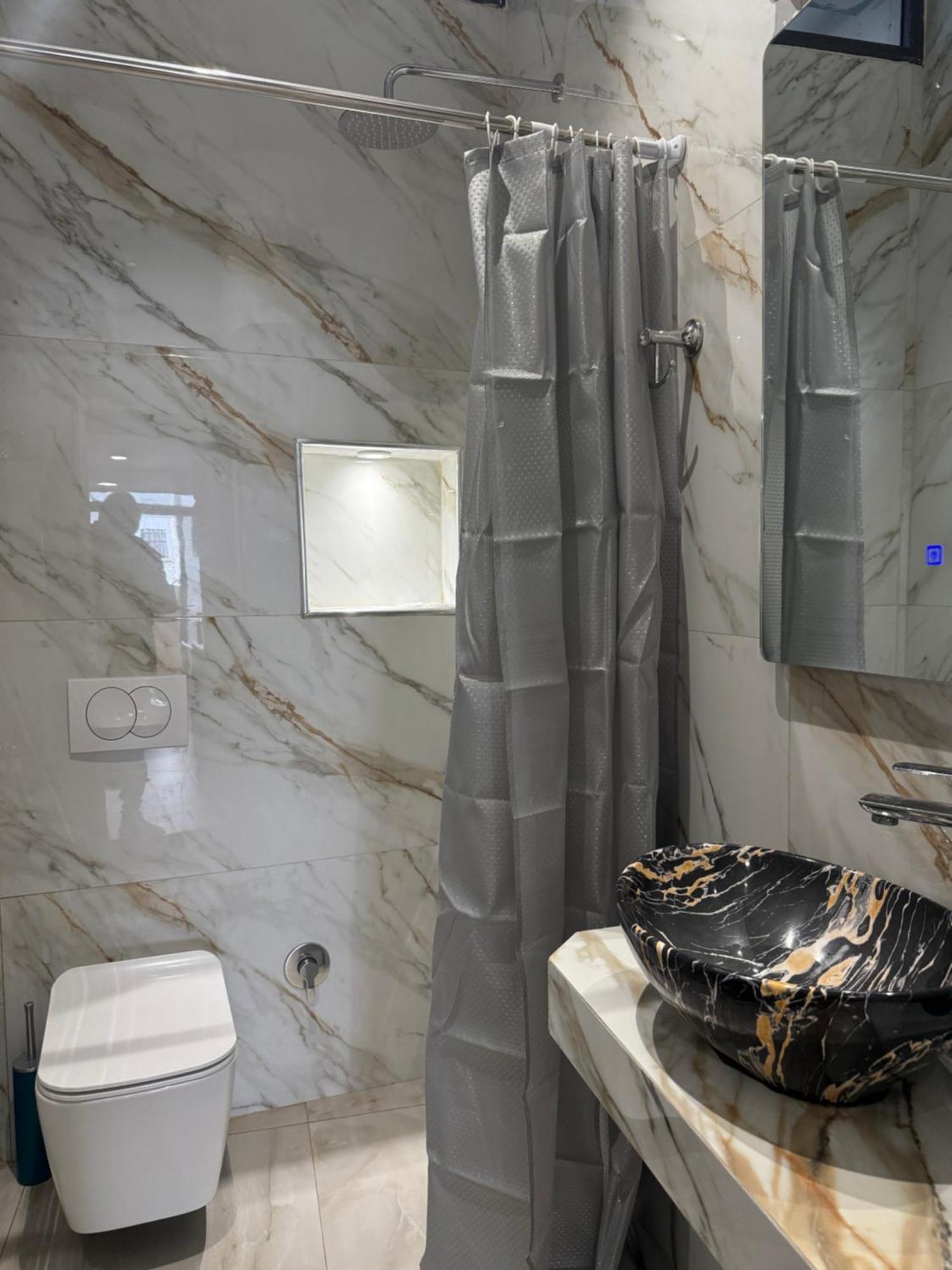 Troy Aparthotel Durrës 외부 사진